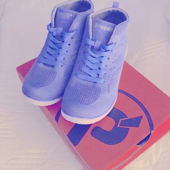 NWOT Propet 6 Travel/Fit Hi-Women’s Comfort Hi-Top Shoe. - Picture 5 of 9